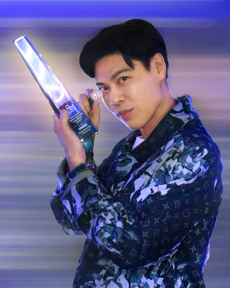 เอ็ม หัตถ์เทพ
